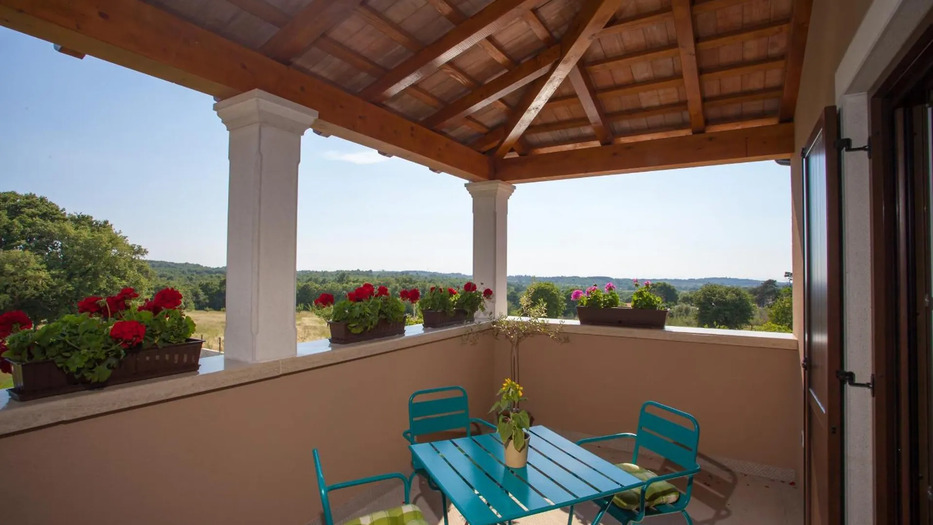 Villa Roza In Central Istria With Whirlpool And Playground For Kids - Pet Friendly Tinjan Croatia